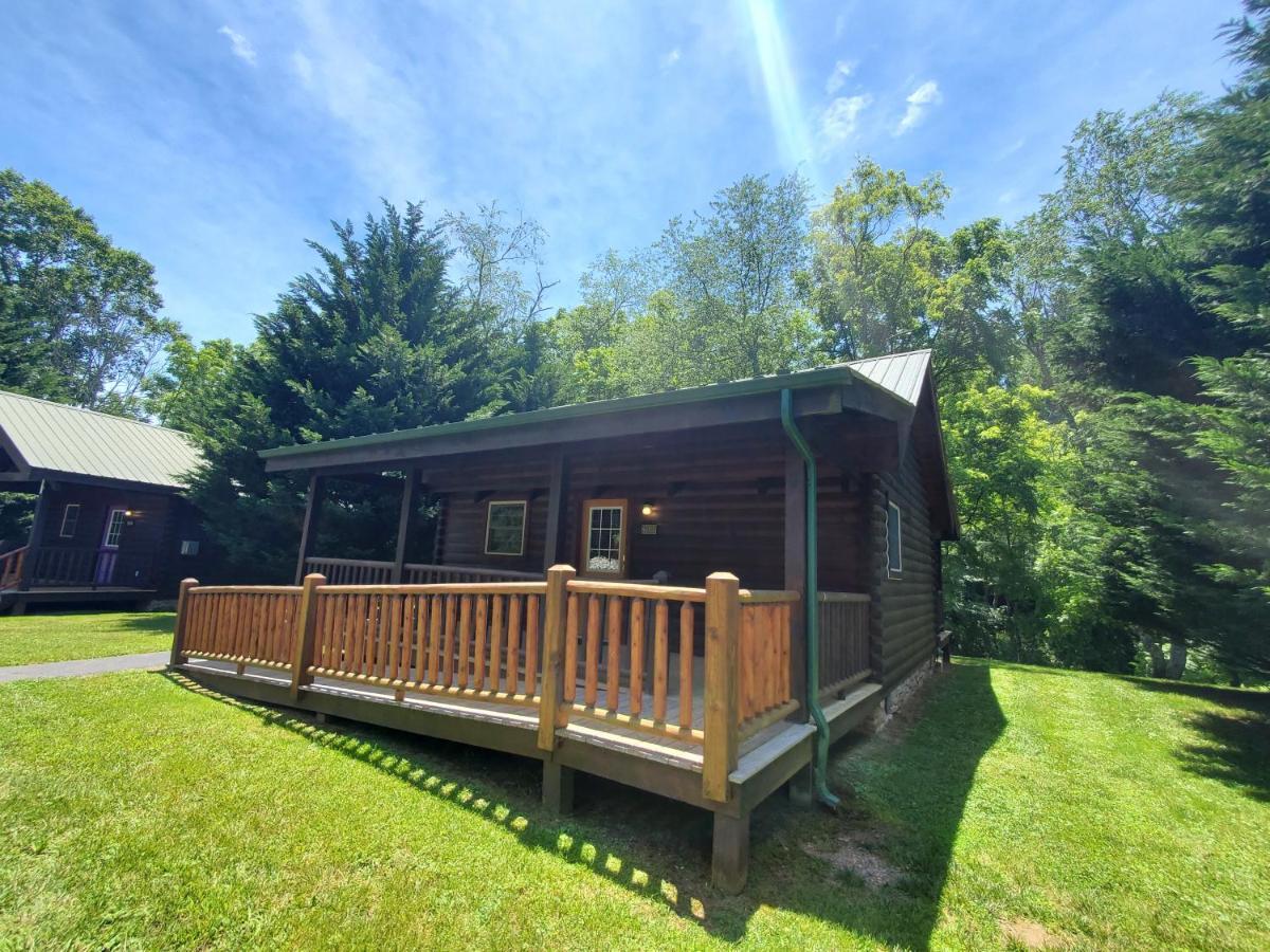 Galax New River Trail Cabins מראה חיצוני תמונה